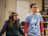 The Big Bang Theory – Amy Farrah Fowler (Mayim Bialik, l.); Sheldon Cooper (Jim Parsons, r.)