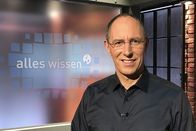 Alles Wissen – Moderator Thomas Ranft präsentiert Verblüffendes aus der Welt des Wissens.