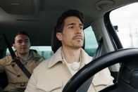 Einstein – Einstein Stau – was hilft gegen den Verkehrskollaps? Tobias Müller versucht in einem Experiment herauszufinden, wie Stau entsteht – und was dagegen hilft. Copyright: SRF