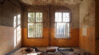 Lost Places – Der Gebäudekomplex in Kombination mit seiner unheilvollen Atmosphäre macht die Beelitzer Heilstätten zu einer spannenden Kulisse. Auch für Hollywood-Filme wurde hier schon gedreht.