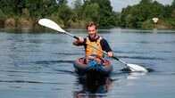 Wunderschön! – Ruhig und träge fließt die Ruhr dahin und Daniel Aßmann freut sich schon auf den Baldeneysee.