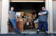Auction Hunters - Zwei Asse machen Kasse – Allen (l), Ton (r).