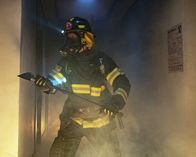 9-1-1 Notruf L.A. – Bobby Nash (Peter Krause)