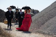 American Horror Story – Wird dies wirklich Myrtles (Frances Copnroy, r.) letzter Gang sein?