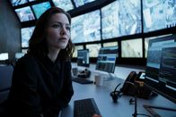 The Capture – The Capture Staffel 1 Folge 4 Entdeckt den Flüchtigen auf den Überwachungsbildern: Holliday Grainger als DI Rachel Carey
