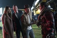 Scorpion – Ein besonders komplizierter und gefährlicher Fall wartet auf Paige (Katharine McPhee, l.), Cabe (Robert Patrick, 2.v.l.), Toby (Eddie Kaye Thomas, 2.v.r.) und Walter (Elyes Gabel, r.) ...
