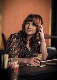 Navy CIS: L.A. – Nell Jones (Renée Felice Smith)