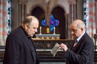 Wilsberg – Dekan van der Vorst (Waldemar Kobus) und Georg Wilsberg (Leonard Lansink).