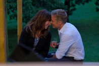 Frühling – Katja (Simone Thomalla) und Mark (Marco Girnth) genießen jede Minute, die sie miteinander verbringen können.