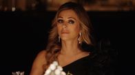 The Royals – Ein Essen zu Helenas (Elizabeth Hurley) Geburtstag verläuft ganz anders, als es sich für eine königliche Familie gehört ...
