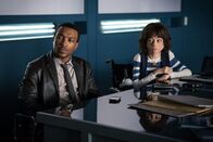Silent Witness – DI Dale Carter (Ashley Walters, l.); Clarissa Mullery (Liz Carr, r.)