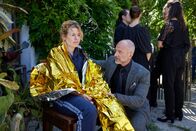 Die Liesl von der Post – Petra Möslechner (Julia Wozek) und Bernhard Gapp (Simon Hatzl)