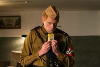 Sketch History – Max Giermann als Praktikant im NS-Führungsbunker.