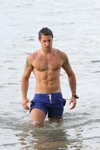 Hawaii Five-0 – Kämpft gegen das organisierte Verbrechen an den sonnenverwöhnten Stränden von Hawaii: Steve McGarrett (Alex O'Loughlin) ...