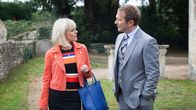 Agatha Raisin – Agatha Raisin (2019)
