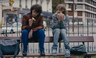 Mikro & Sprit – Mikro alias Daniel (Ange Dargent, r.) und Sprit alias ThÈo (ThÈophile Baquet, l.) schmieden Pl‰ne