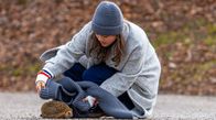 Sturm der Liebe – Katjas Tochter (Katharina Scheuba) droht von Christoph überfahren zu werden.