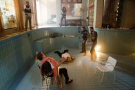 CopStories – (v.li.): Martin Zauner (Wilmer Eberts), Cornelius Obonya (Berischer), Mathilde Graf (Iveta), Max Meyr (Josip „Pepe“ Petrovic), Claudia Kottal (Leila Mikulov), Johannes Zeiler (Oberst Andreas Bergfeld), Murathan Muslu (Valentin „Itchy“ Janusovic).