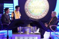 Fresh off the Boat – Randall Park (Louis Huang), Hudson Yang (Eddie Huang), Regis Philbin (Regis Philbin).