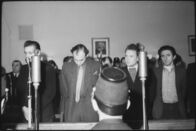 XY history – Bandenchef Werner Gladow (2.v.r.) und seine Komplizen Gerhard Rogasch und Kurt Gäbler verurteilt das Ost-Berliner Schwurgericht zum Tode.