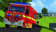 Feuerwehrmann Sam – Sam hilft Hauptfeuerwehrmann Steele beim Einparken der mobilen Einsatzzentrale.