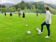 Dok 1 – Nur sechs Köpfe zählt die Jugendmannschaft des FC Fraxern in Vorarlberg - Nachwuchs wäre dringend gewünscht.