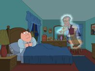 Family Guy – Peter (l.) lebt völlig überzeugt nach dem jüdischen Glauben, bis ihm sein Vater (r.) im Traum erscheint und ihn davor warnt, dass der in der Hölle landen werde, wenn er seinen katholischen Glauben aufgibt ...