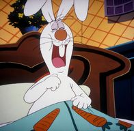 Alice im Wunderland – Das große weiße Kaninchen hat verschlafen. Sein Wecker ist kaputt.