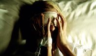 Julia's Eyes – Die degenerative Augenerkrankung bedroht auch Julias (Belén Rueda) Augenlicht. Eine OP soll retten, was zu retten ist.
