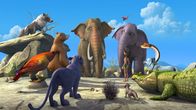 Das Dschungelbuch – Auf einer Versammlung beraten sich die Dschungelbewohner. Hathi, der Elefant, kann sich erinnern, dass es vor vielen vielen Jahren schon einmal solch eine Seuche im Dschungel gab.