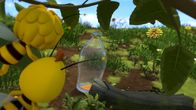 Die Biene Maja – Maja und Willi fürchten sich vor einer Limonadenflasche.