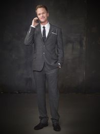 How I Met Your Mother – (6. Staffel) - Er ist ein Aufreißer mit unglaublichem Erfolg bei Frauen und in dieser Hinsicht Teds Mentor - leider mit wechselndem Erfolg: Barney (Neil Patrick Harris) ...