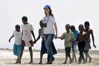 Der ewige Gärtner – Menschenrechtsaktivistin Tessa Quayle (Rachel Weisz) und ihre rechtlosen Schützlinge