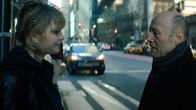 The Next Level – Hängt emotional mit drin: Rosa (Lisa Vicari, li.) macht der Verlust von Jan (Krzysztof Pieczynski, re.) betroffen.