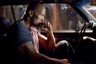 Faster – Während seiner 10-jährigen Haft hatte Driver (Dwayne Johnson) nur dafür gelebt, den Tod seines Bruders zu rächen. Jetzt als freier Mann macht er sich daran, alle, die an dessen Ableben beteiligt waren, aufzuspüren und gnadenlos über den Jordan zu schicken ...