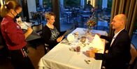 Bauer, ledig, sucht... – Bruno (r.)