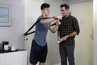 Modern Family – L-R: Luke Dunphy (Nolan Gould), Phil Dunphy (Ty Burrell)