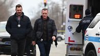 Chicago P.D. – Adam Ruzek (Patrick John Flueger, l.) und Hank Voight (Jason Beghe, r.)