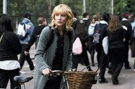 Tagebuch eines Skandals – An der neuen Schule hat es Kunstlehrerin Sheba Hart (Cate Blanchett) nicht immer leicht.