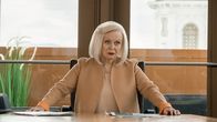 Yellowstone – Caroline Warner (Jacki Weaver)