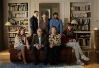 In Therapie – Ariane (Mélanie Thierry), Adel (Reda Kateb), Philippe Dayan (Frédéric Pierrot), Léonora (Clémence Poésy), Esther (Carole Bouquet), Damien (Frédéric Pierrot) und Camille (Céleste Brunnquell)