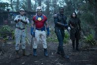 The Suicide Squad – L-R: David Dastmalchian als Polka-Dot Man, John Cena als Peacemaker, Idris Elba als Bloodsport, Daniela Melchior als Ratcatcher 2