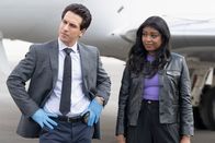 High Potential – Warten am Tatort: Deniz Akdeniz als Lev Osman, Javicia Leslie als Daphne Forrester