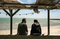 Spurlos in Marseille – Bruno (Fabian Busch) kann nur Aliya (Sabrina Amali) vertrauen.