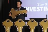 Modern Family – Phil Dunphy (Ty Burrell).