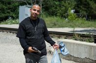 30 Minuten oder weniger – Dem Profi-Killer Chango (Michael Pena) reicht es. Wenn er nicht bald sein Geld bekommt, tut er das, was nötig ist, um zu bekommen, was ihm zusteht.