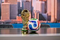 Fußball: Weltmeisterschaft – Im neuen ORF WM-Studio werden die entscheidenden Szenen detailliert analysiert.