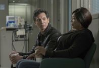 Star – Jahil (Benjamin Bratt, l.); Carlotta (Queen Latifah, r.)