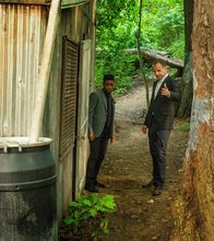 Elementary – Detective Marcus Bell (Jon Michael Hill, l.); Sherlock Holmes (Jonny Lee Miller, r.)