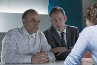 Tatort – Saed Merizadi (Husam Chadat) und sein Anwalt (Matthias Bundschuh) beim Verhör durch Nina Rubin.